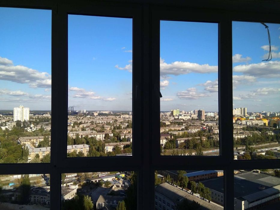 Оренда квартири без комісії,  метро Лівобережна від власника