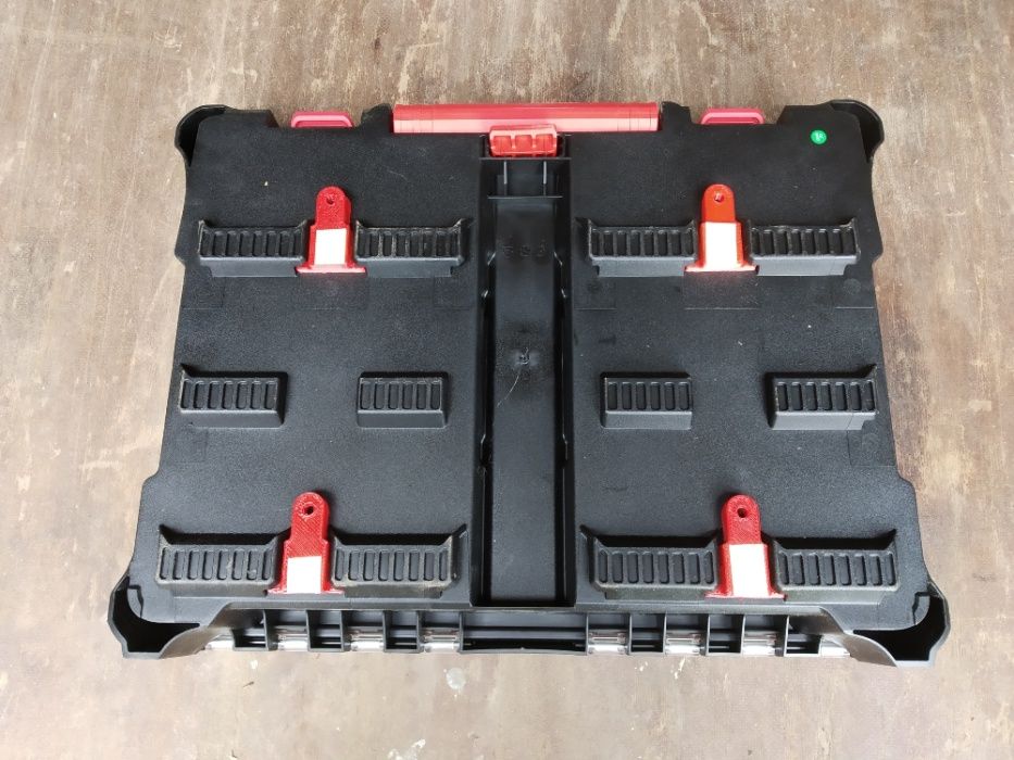 Mocowanie na ściane Milwaukee Packout uchwyt zaczep adapter