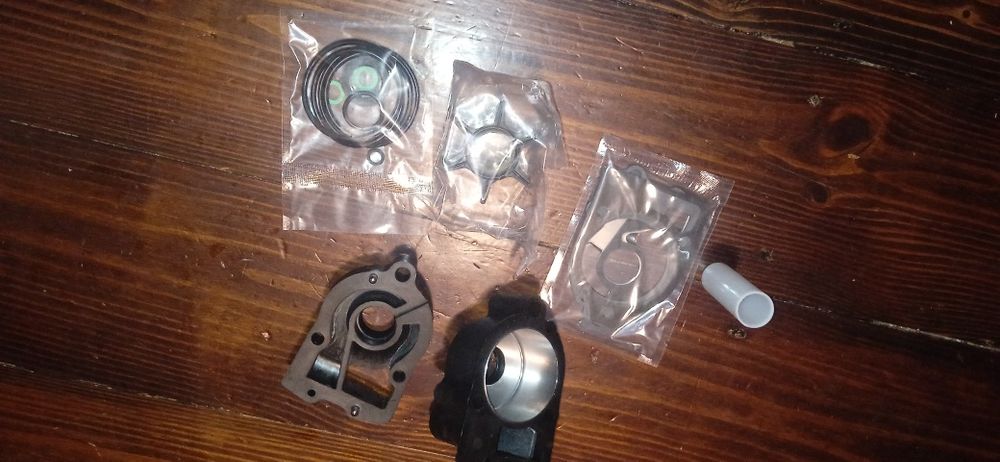 Zestaw naprawczy wirnik pompy wody  Mercury V6 135,150,175,200,225 KM