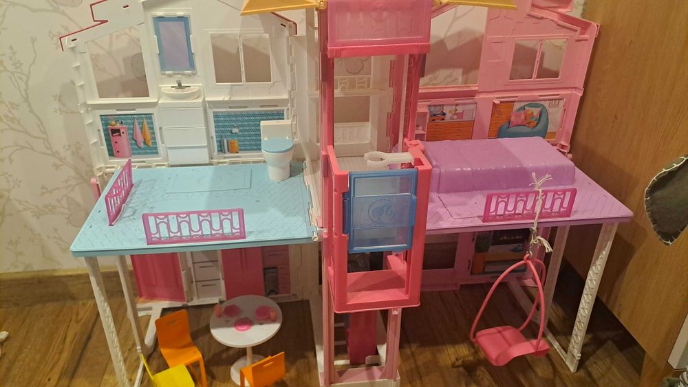 Domek dla barbie