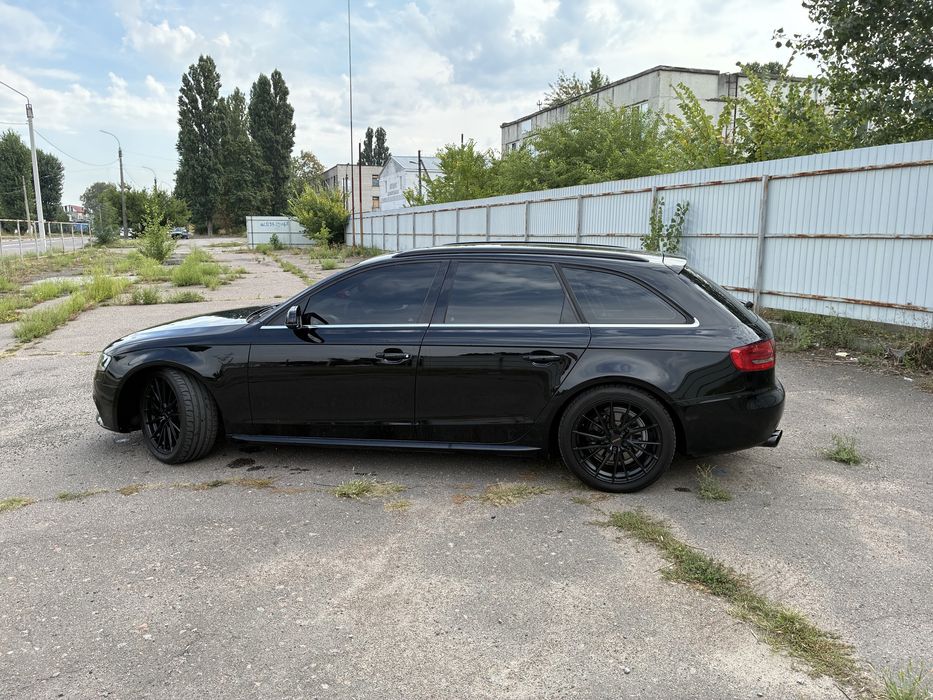 Audi a4b8 2011 рік 1.8 турбо quattro