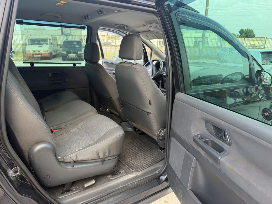 Volkswagen sharan 7 місць 1.8 бензин
