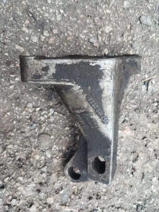 Кріплення коробки передач на Volkswagen