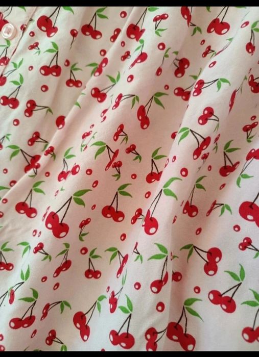 Urocza bluzka w wisienki 2xl-5xl