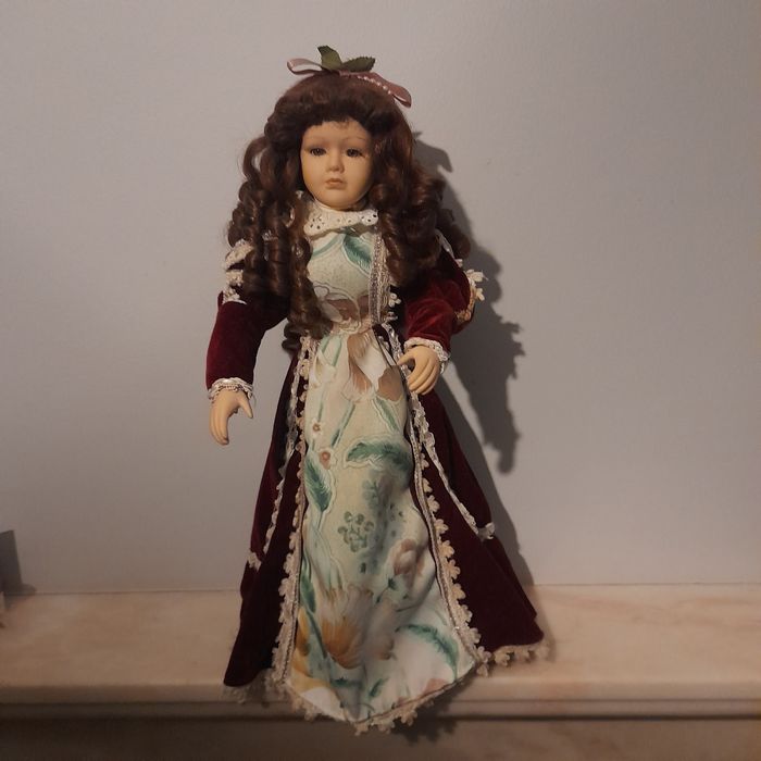 Bonecas de porcelana