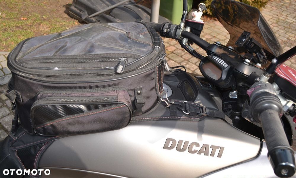 Ducati Diavel Strada 1200