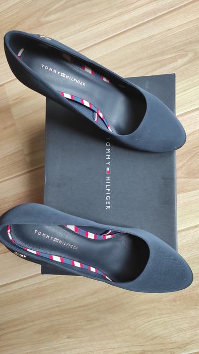 Oryginalne szpilki Tommy Hilfiger nr 37