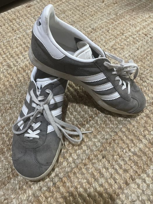 Adidas Gazelle Cinza