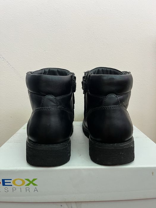 Череви Geox, натуральна шкіра