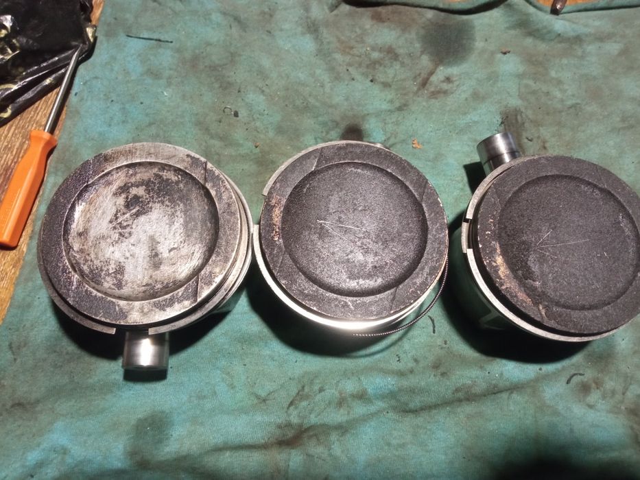 Поршні групи VAG 1.6 BSE