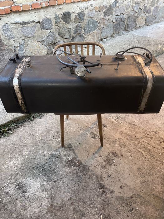 Продам бак митсубиси кантер