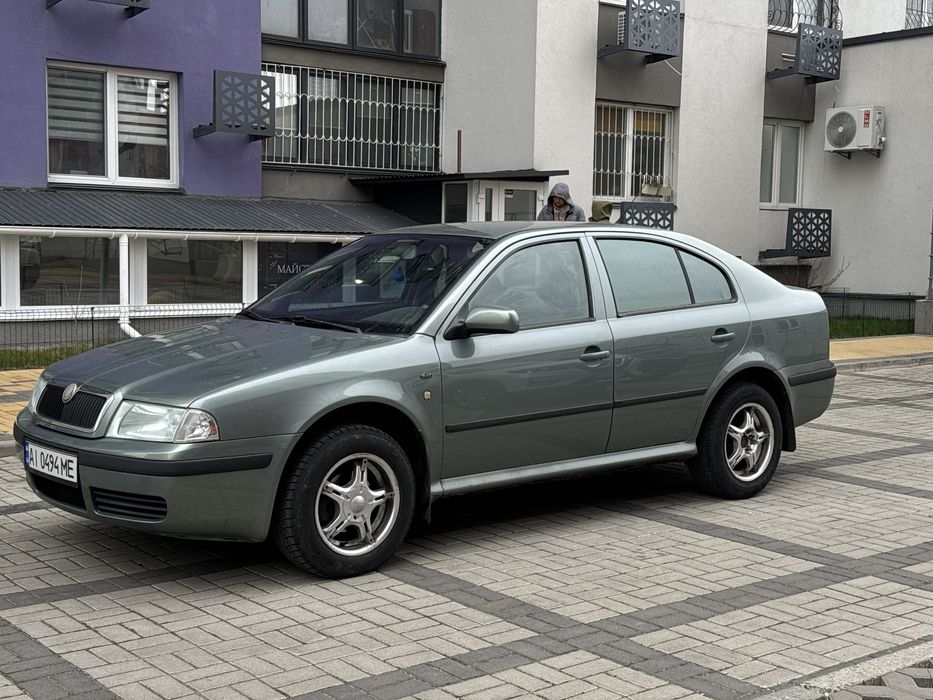 Продам Skoda octavia Tour