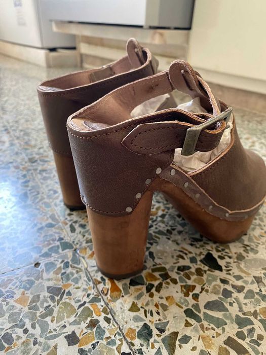 Xuz Clogs, Used Only Once