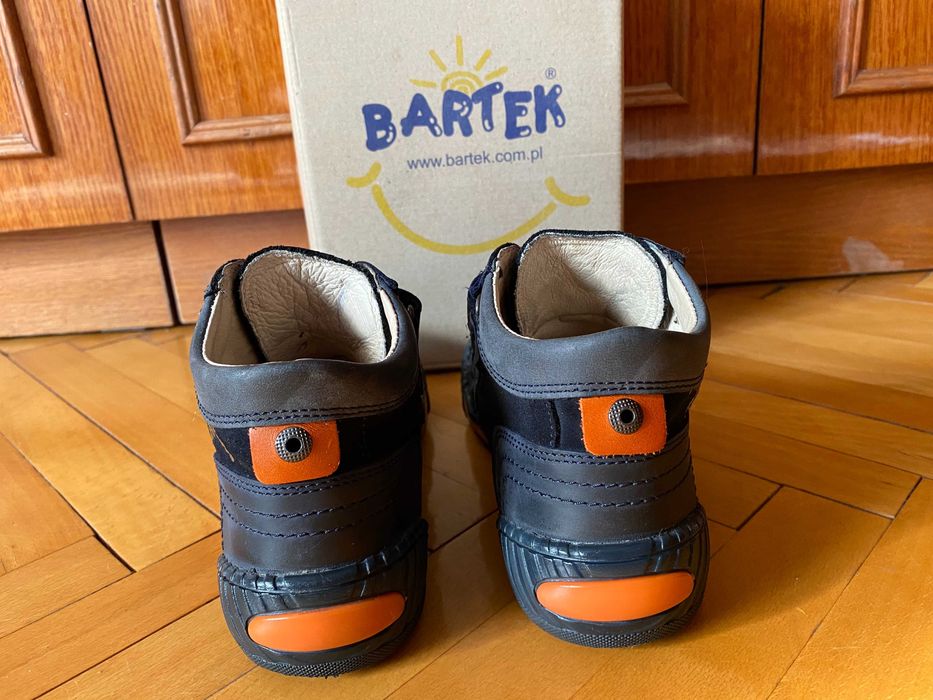 Дитячі черевики Bartek 33 шкіра