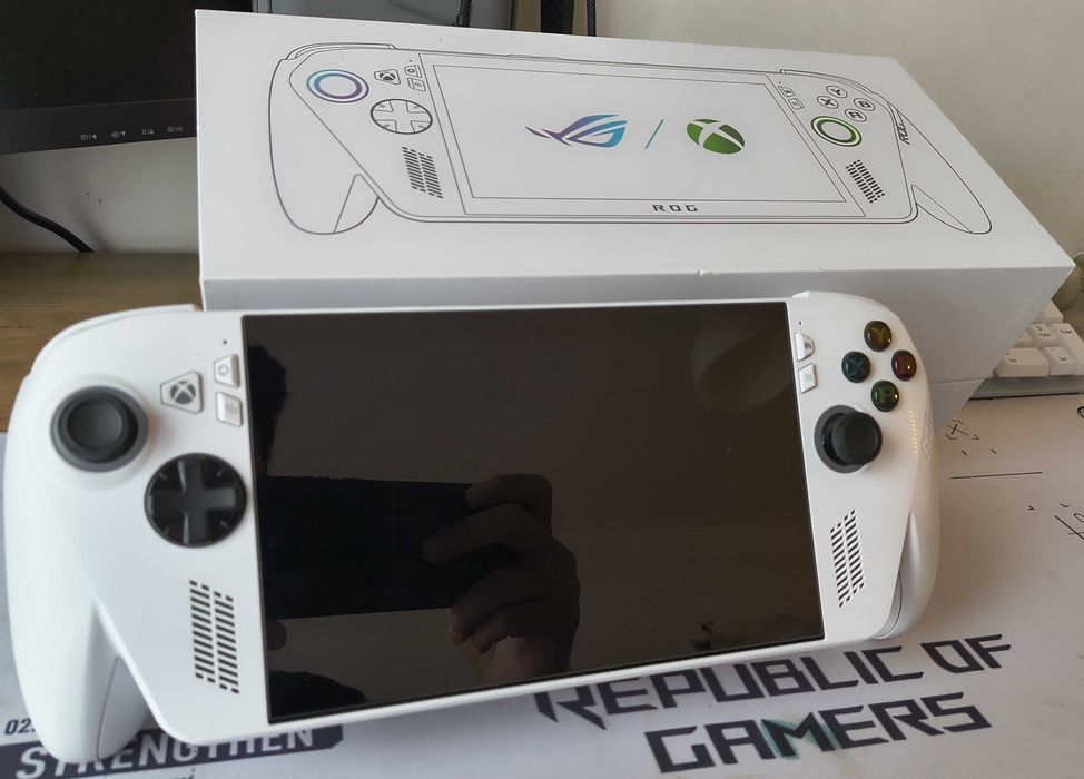 Asus ROG XBOX Ally (2025)