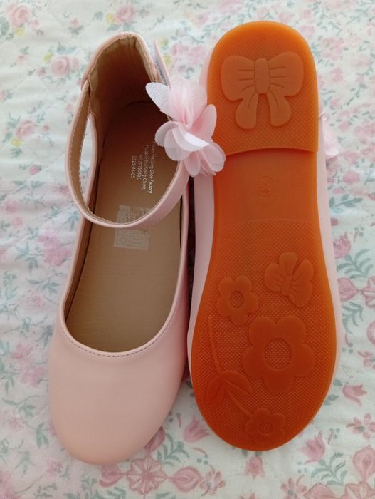Sapatos criança lindissimos
