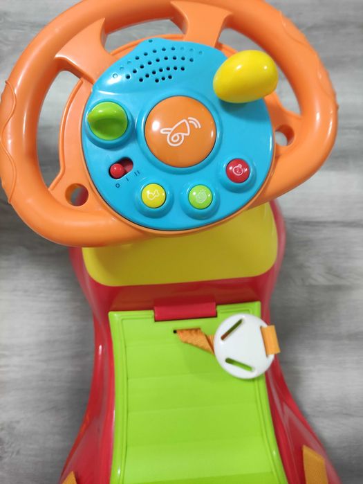 Cavalgável Quattro da Chicco em excelente estado