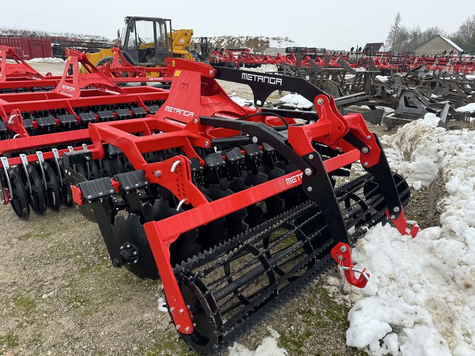 Agregat Talerzowy METANGA REDDISC 2,5 2,7 3,0 Uprawowo-Siewny Brona