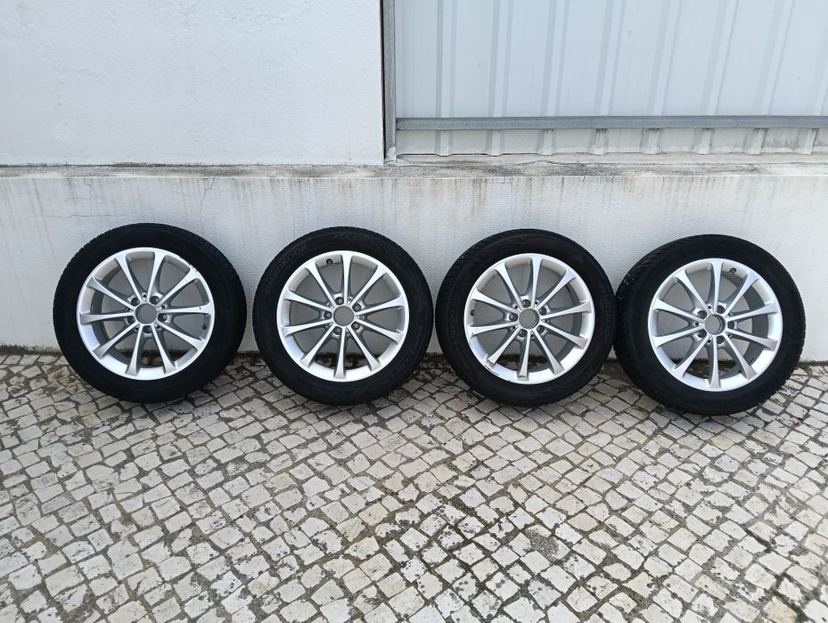 Mercedes Benz A250e  2021