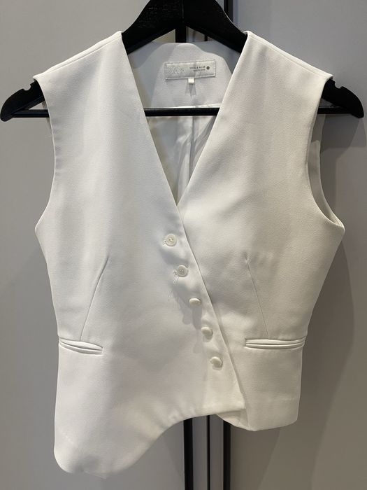 Асиметричний жилет Zara