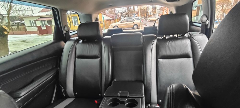 Мазда СХ 9  8800₴ возможен обмін