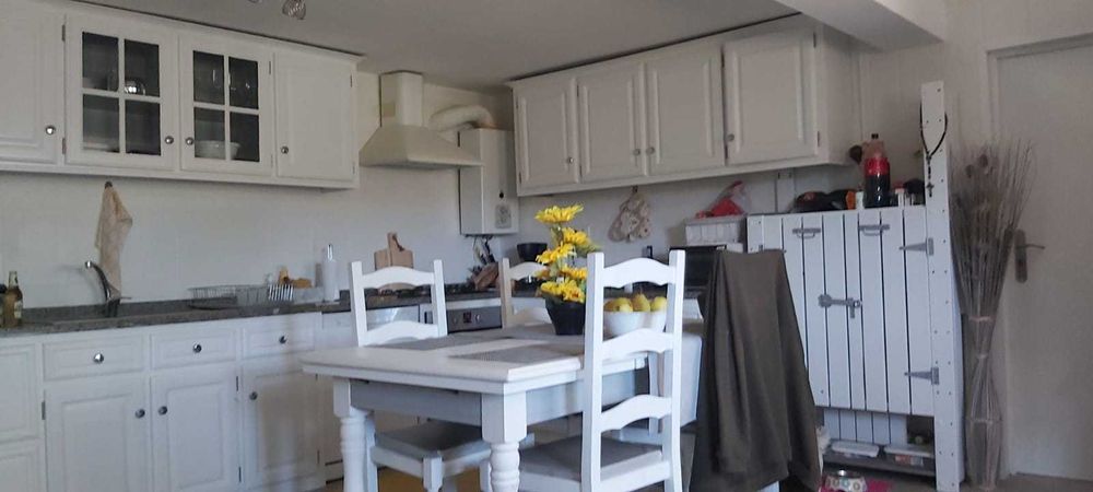 Restauracao de moveis velhos e outros afins como esta nas fotos