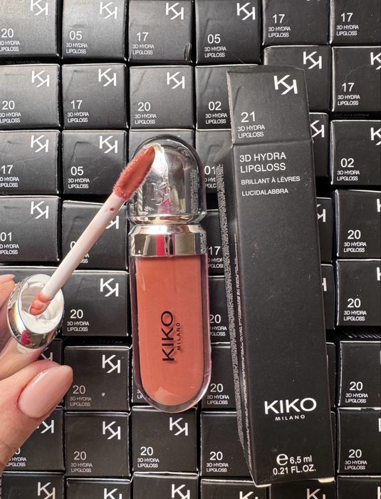 Блеск KIKO Milano 3D Hydra Lipgloss, бальзам, помада