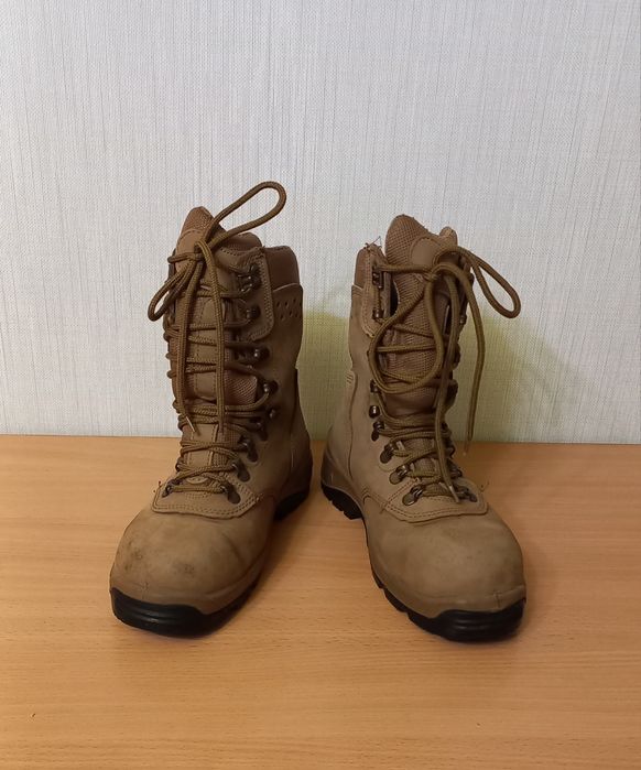 Берци черевики армійські