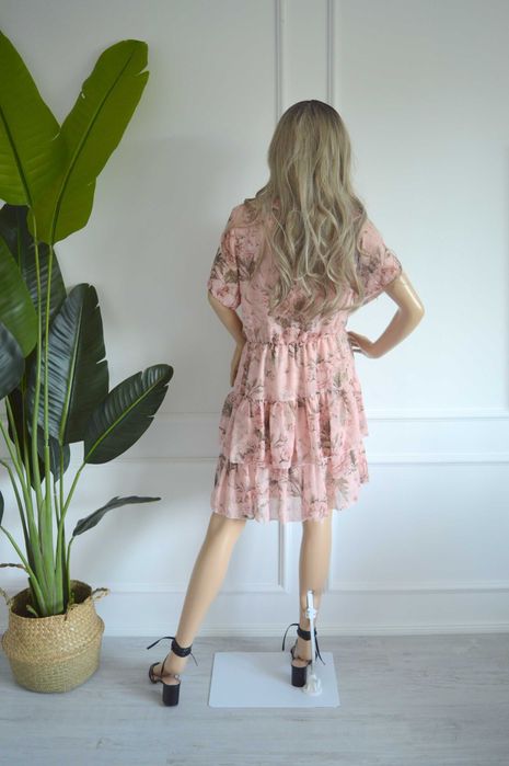 Nowa sukienka falbanki 40 kwiaty