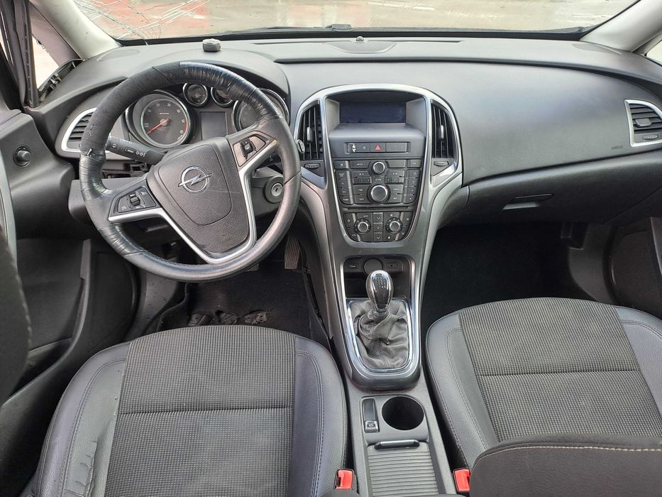 Opel Astra J Sports Tourer  1.7 CDTI Nacional, 2013