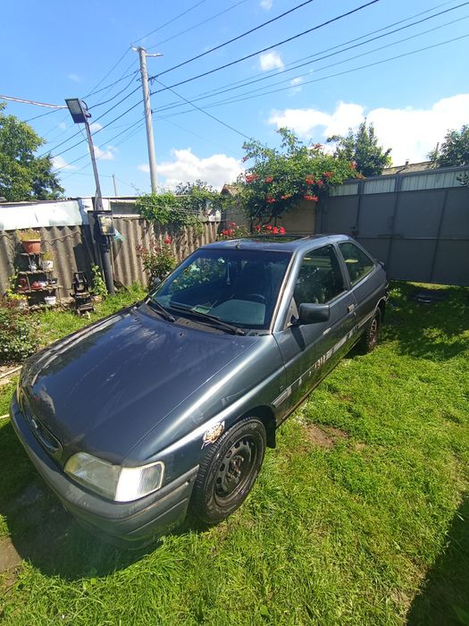 Продам форд ескорд