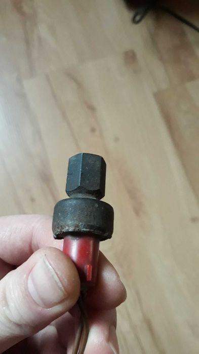 Czujnik klimatyzacji audi 80 b4