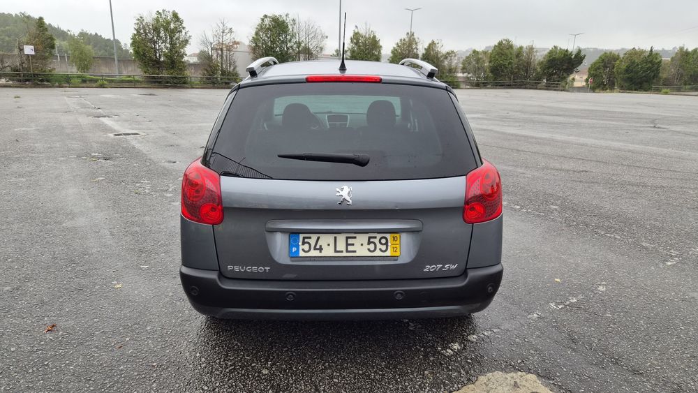 Peugeot 207 SW 1.6 HDI Sporting Tecto Panorâmico