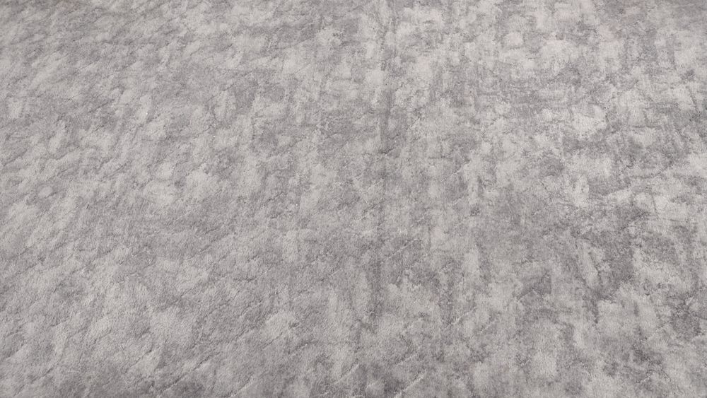 Sprzedam duzą wykładzinę 380x270 cm.