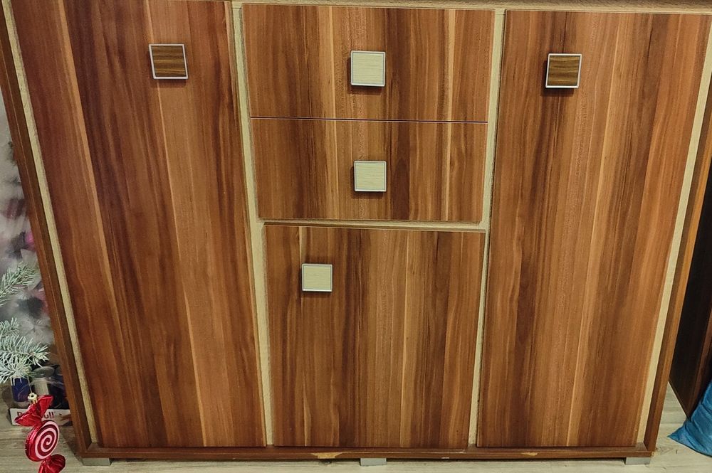 Komoda porządną robiona na zamówienie