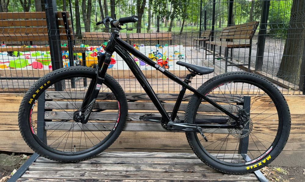 Dirt / Jump кастом у відмінному технічному та візуальному стані 26 колеса
