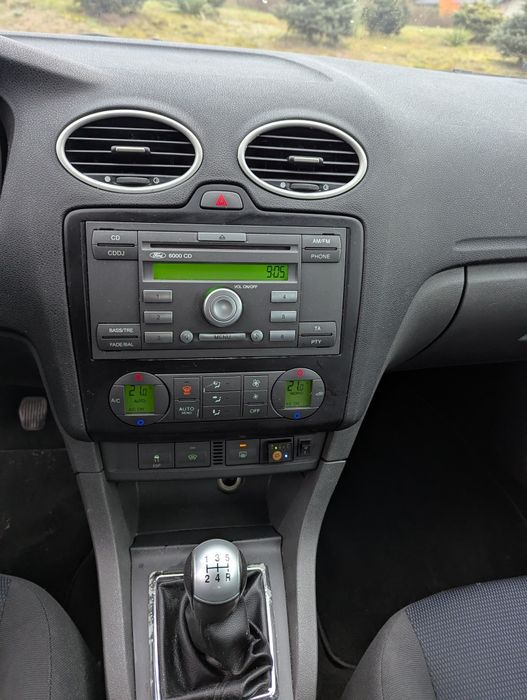 Ford Focus MK2 2.0 benzyna 145KM z gazem