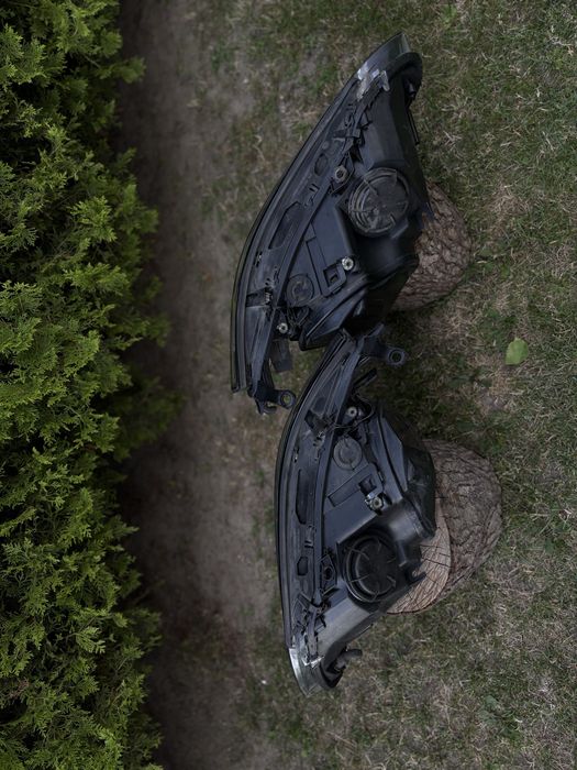 BMW E60 Bi-Xenon Nieskrętny Komplet Lamp Przód Oryginał EU