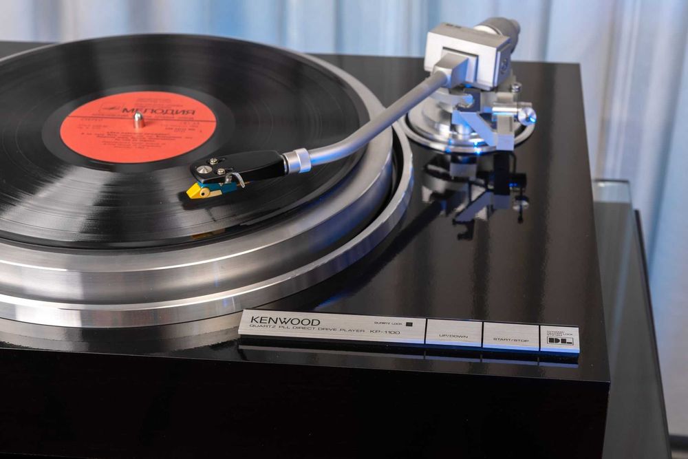 Виниловый проигрыватель Kenwood KP 1100