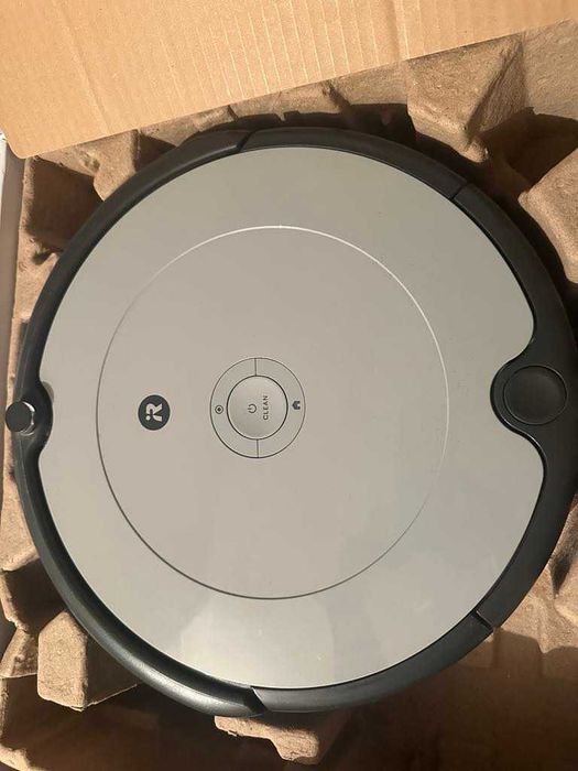 iRobot Roomba 698