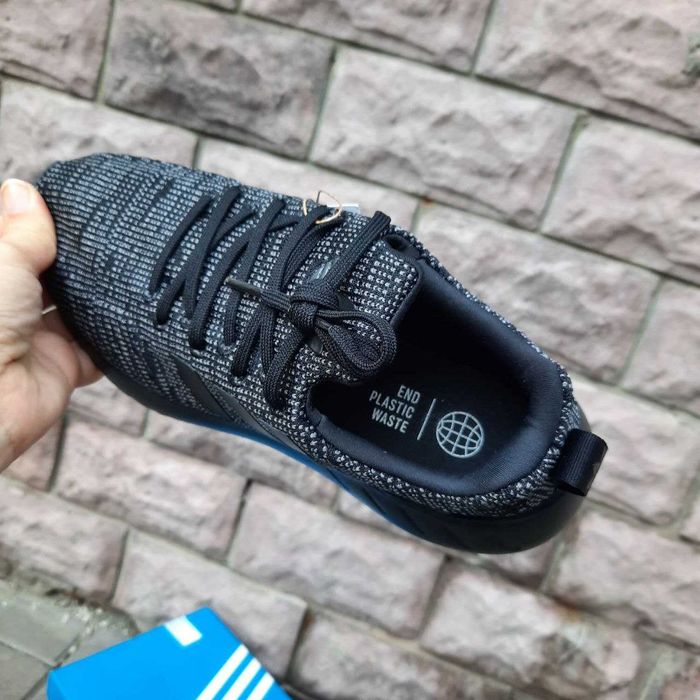 Кросівки для хлопчика Adidas Swift Run22  38