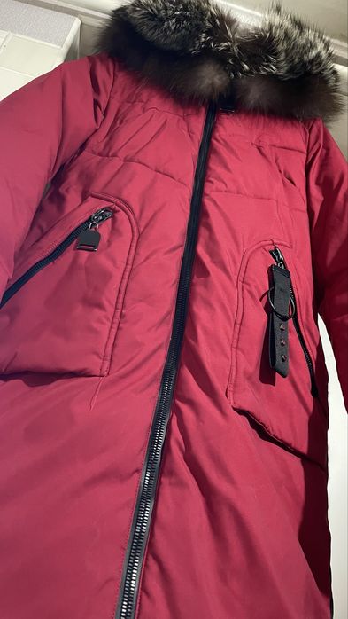 Пуховик з натуральним хутром