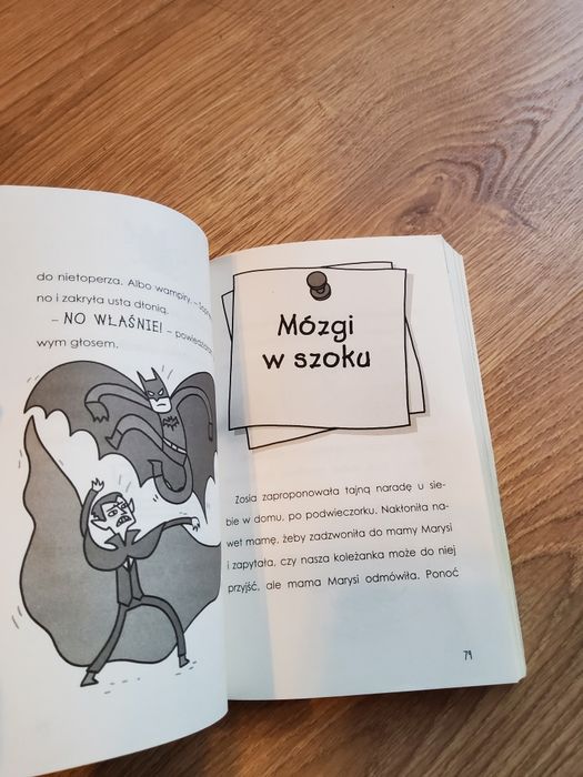 Książka Nasz dyrektor jest wampirem, Pamela Butchart