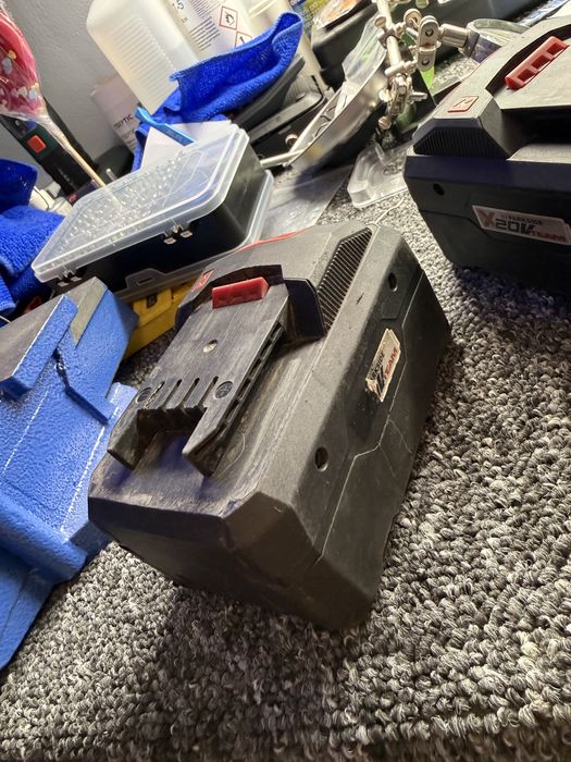 Akumulatory parkside 8ah