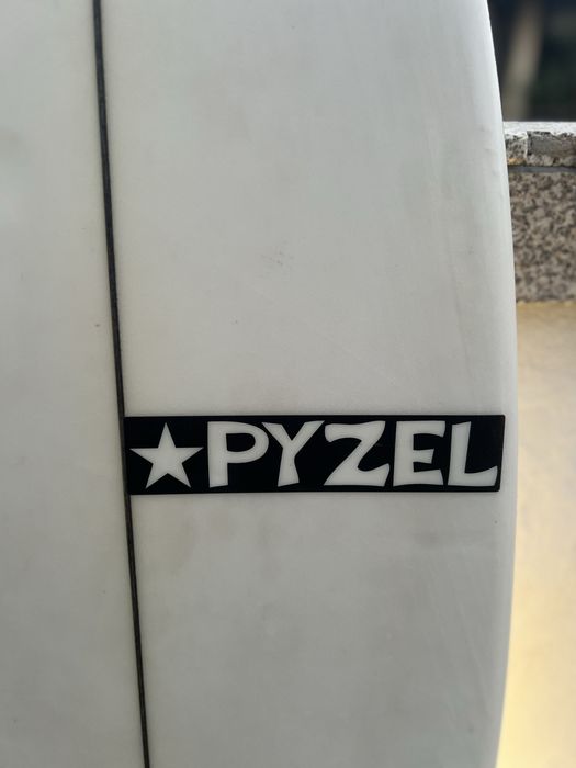 Prancha de Surf Pyzel Phantom 5’9 x 19.25 - Com Bag