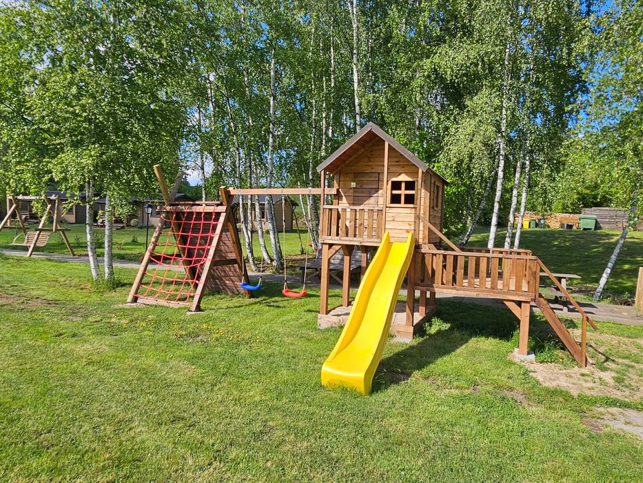 Domki letniskowe Przy Leśniczówce - Sauna - Jacuzzi - Domki nad jeziorem- Bory Tucholskie- Kaszuby, rodzinny wypoczynek, plac zabaw, stawy