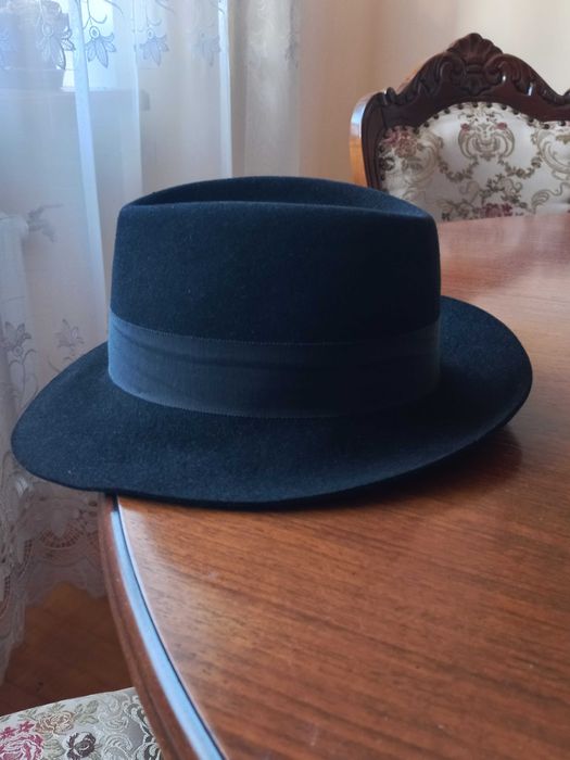 Шляпа фетровая женская