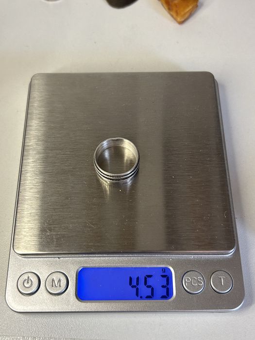 Stary piękny srebrny pierścionek 4.5g