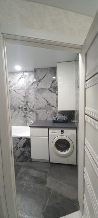 Перша сдача 3к.квартири в Центрі міста !