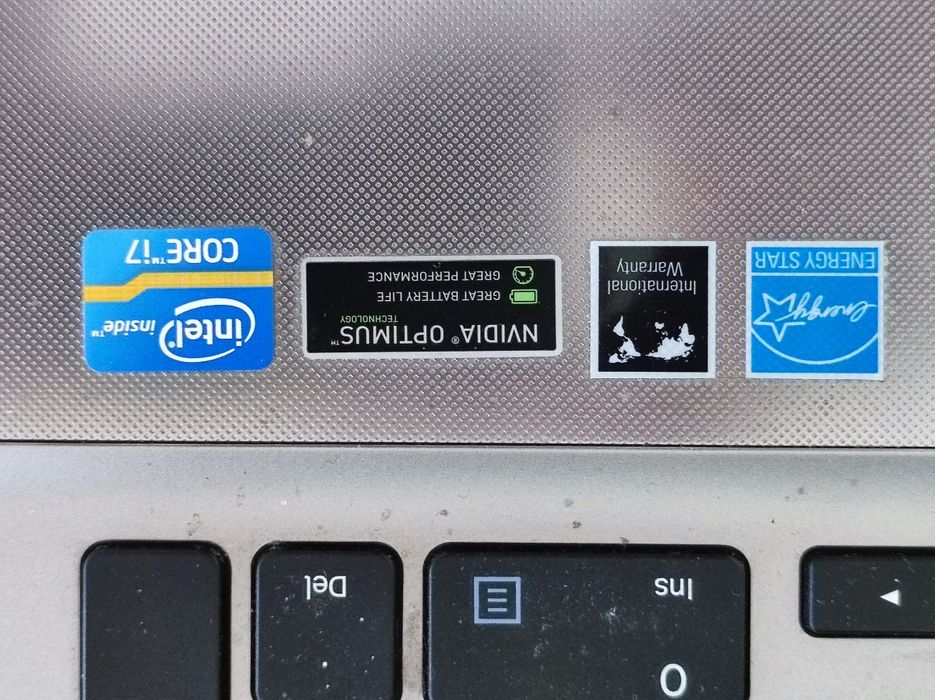 Laptop Samsung 17 cali Intel core i7